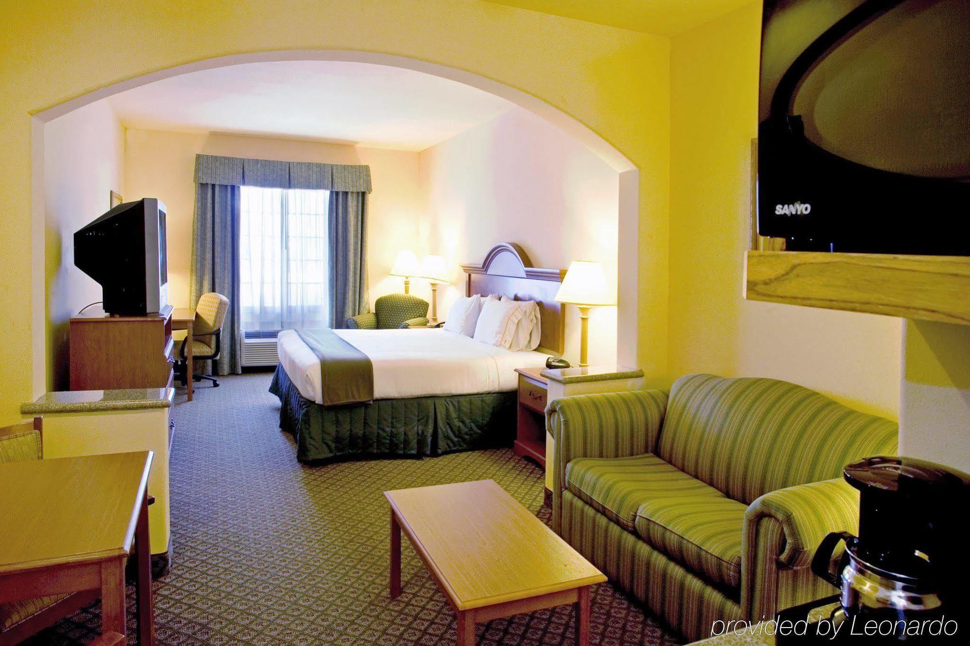 Holiday Inn Express Hotel & Suites Rio Grande City, An Ihg Hotel Rom bilde